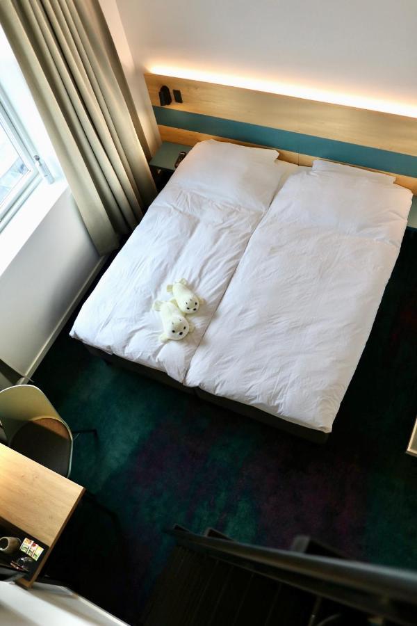 Hotel Aurora นูค ภายนอก รูปภาพ