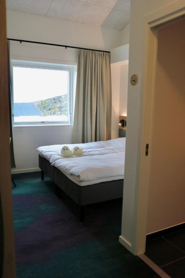 Hotel Aurora นูค ภายนอก รูปภาพ
